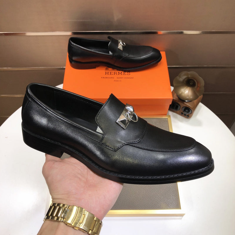VV - HMS Shoes - 277