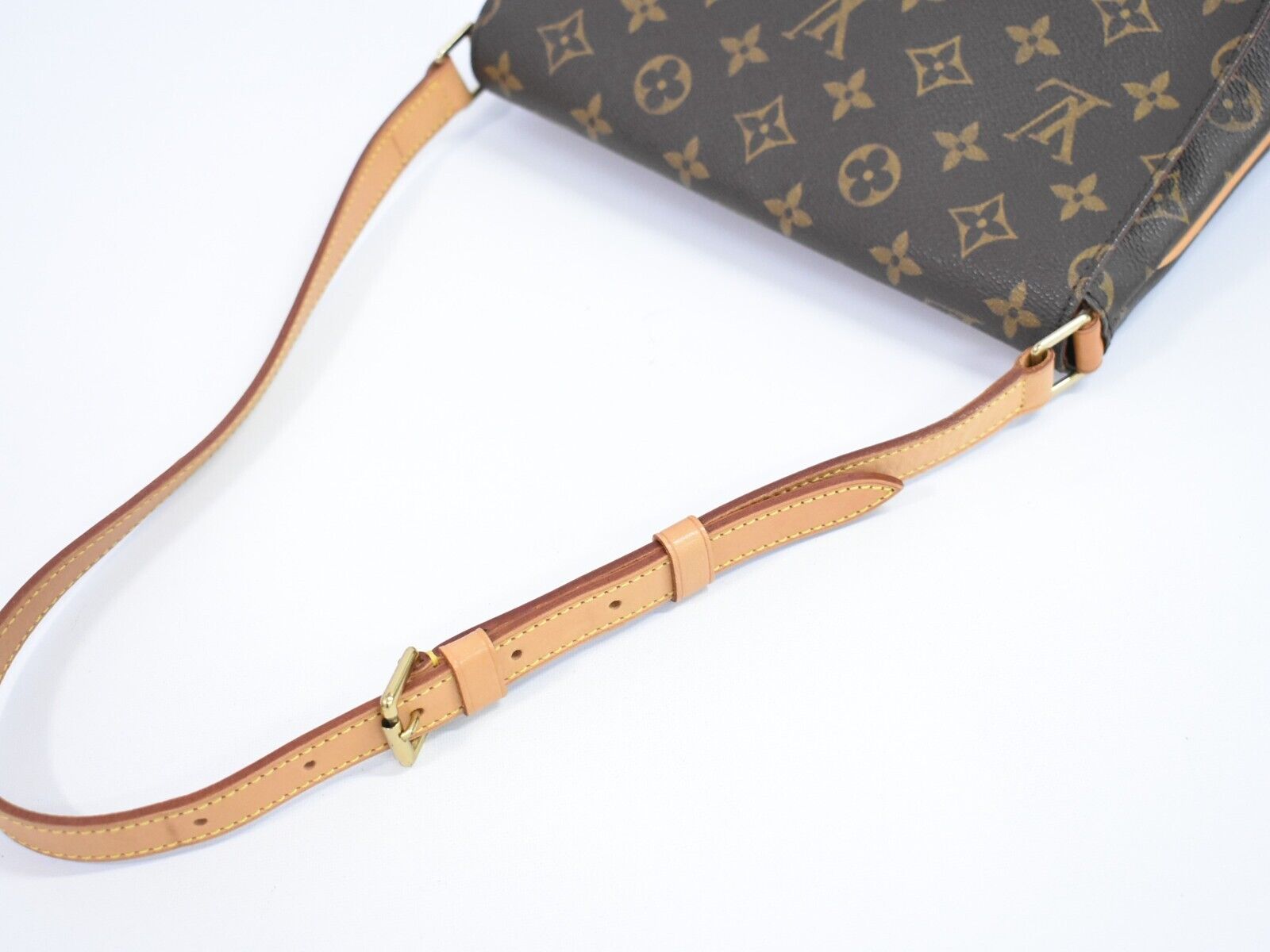 Louis Vuitton Musette Tango Canvas Shoulder Bag ()