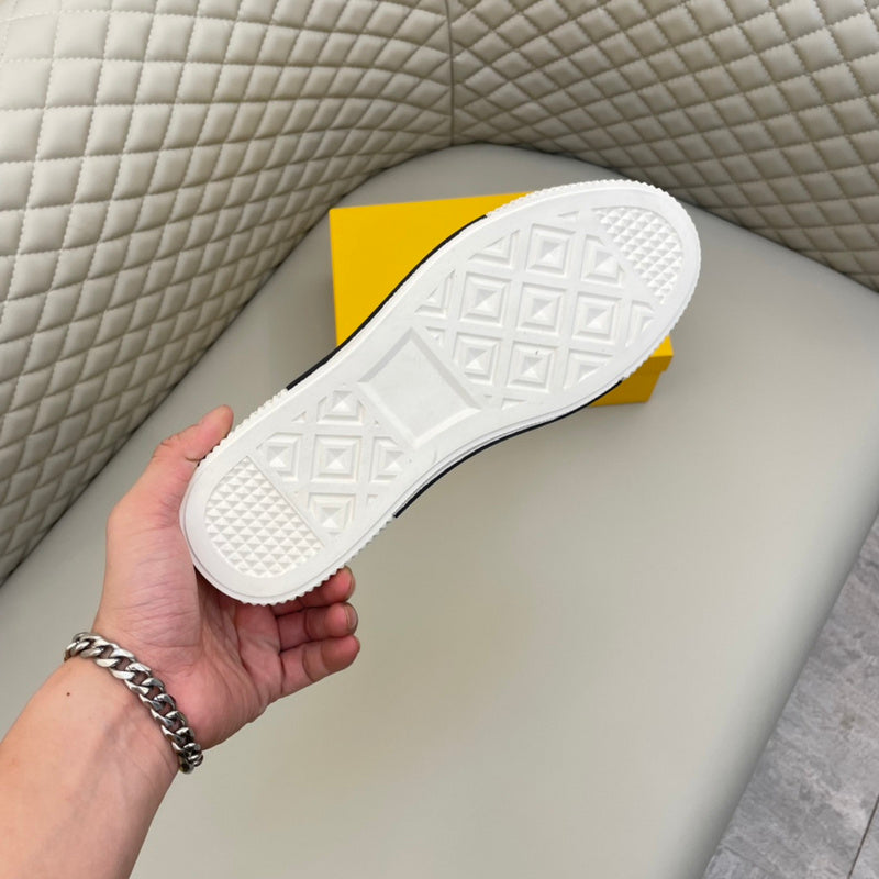 VV - MAME Shoes - 301