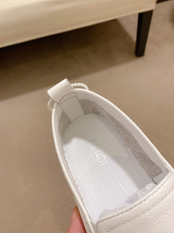 VV - MAME Shoes - 070