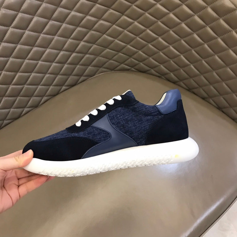 VV - HMS Shoes - 065