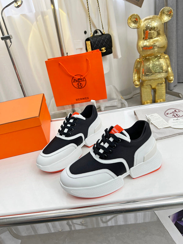 VV - HMS Shoes - 189