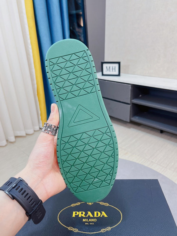 VV - PD Shoes - 688