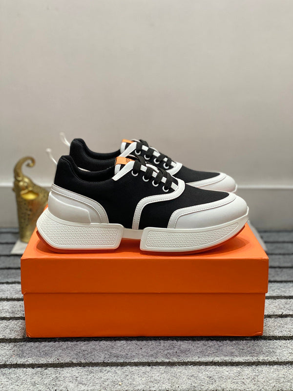 VV - HMS Shoes - 075