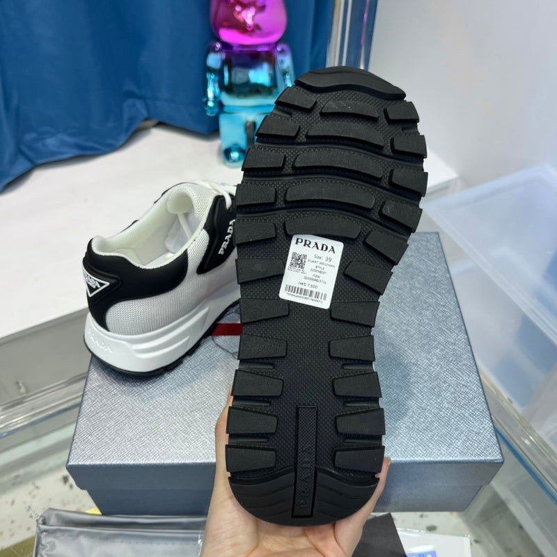 VV - PD Shoes - 690