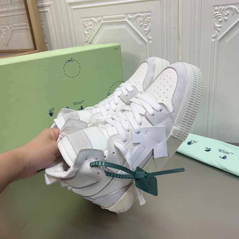VV - YZ Shoes - 115
