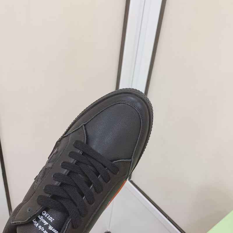 VV - YZ Shoes - 160