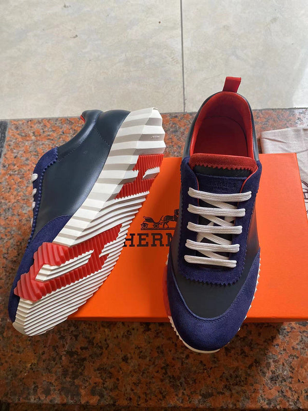 VV - HMS Shoes - 279