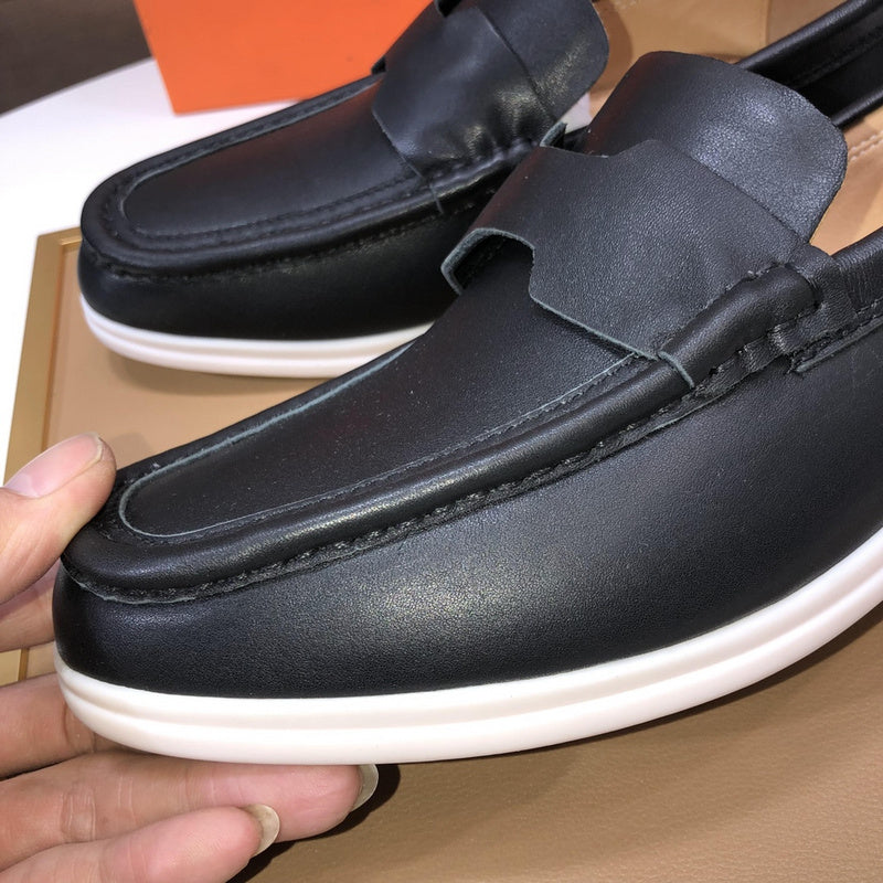 VV - HMS Shoes - 213