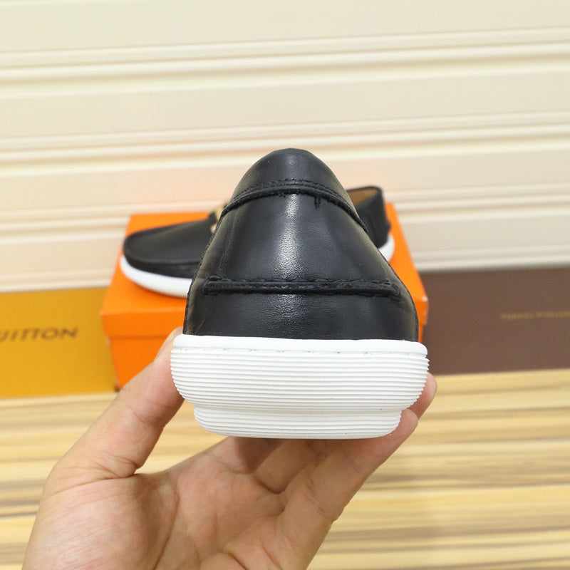 VV - HMS Shoes - 119