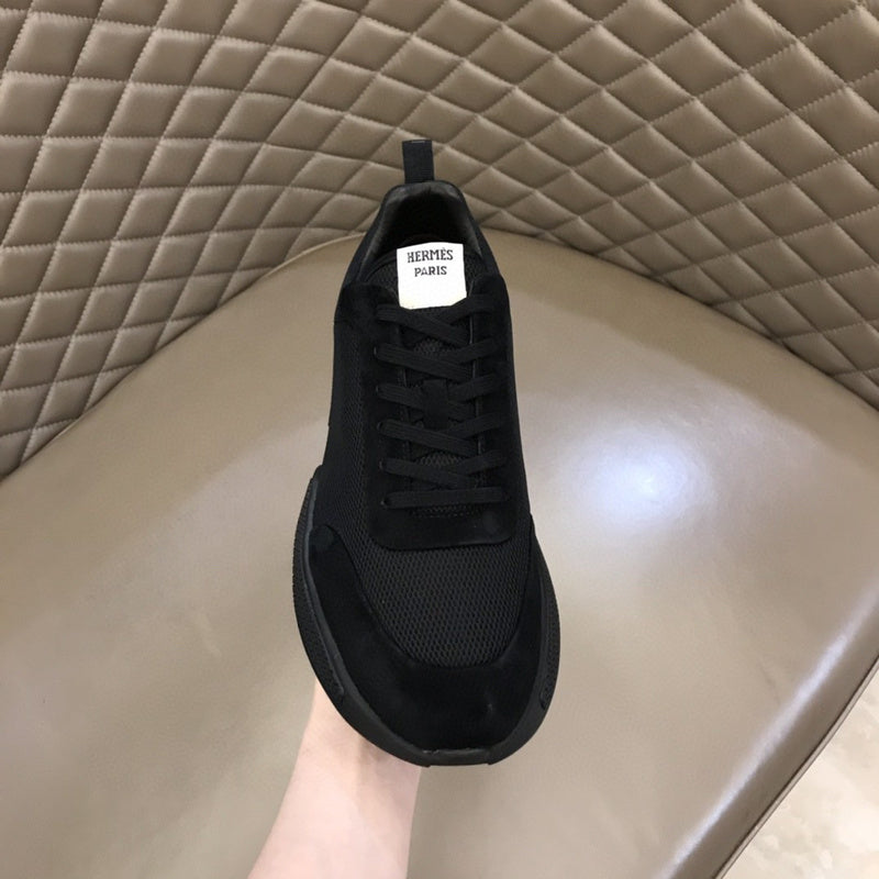 VV - HMS Shoes - 011