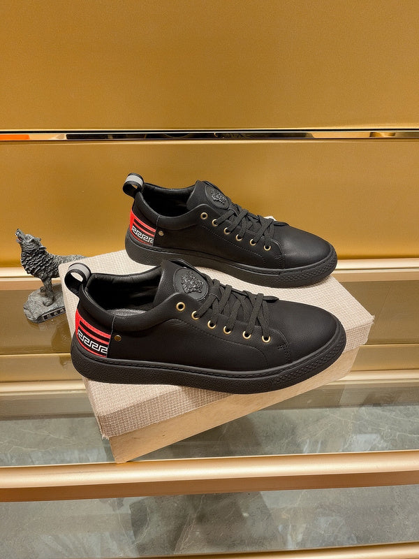 VV - VAR Shoes - 570
