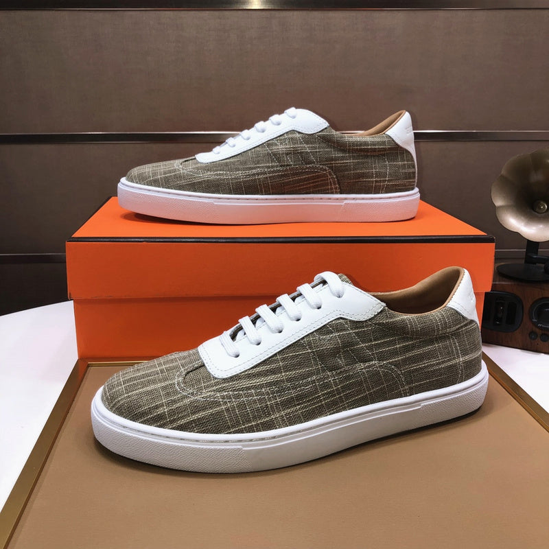 VV - HMS Shoes - 108