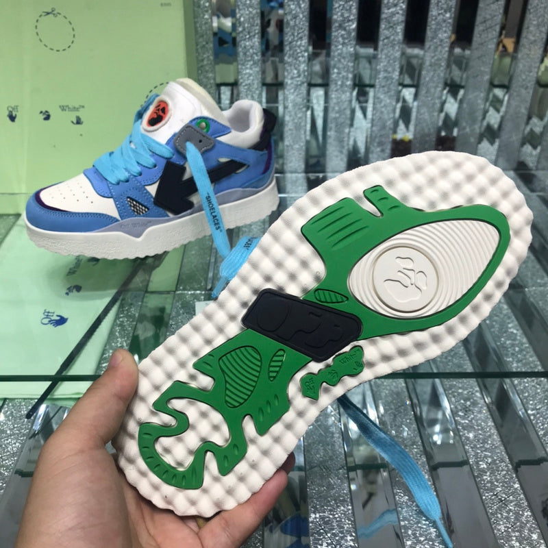 VV - YZ Shoes - 135