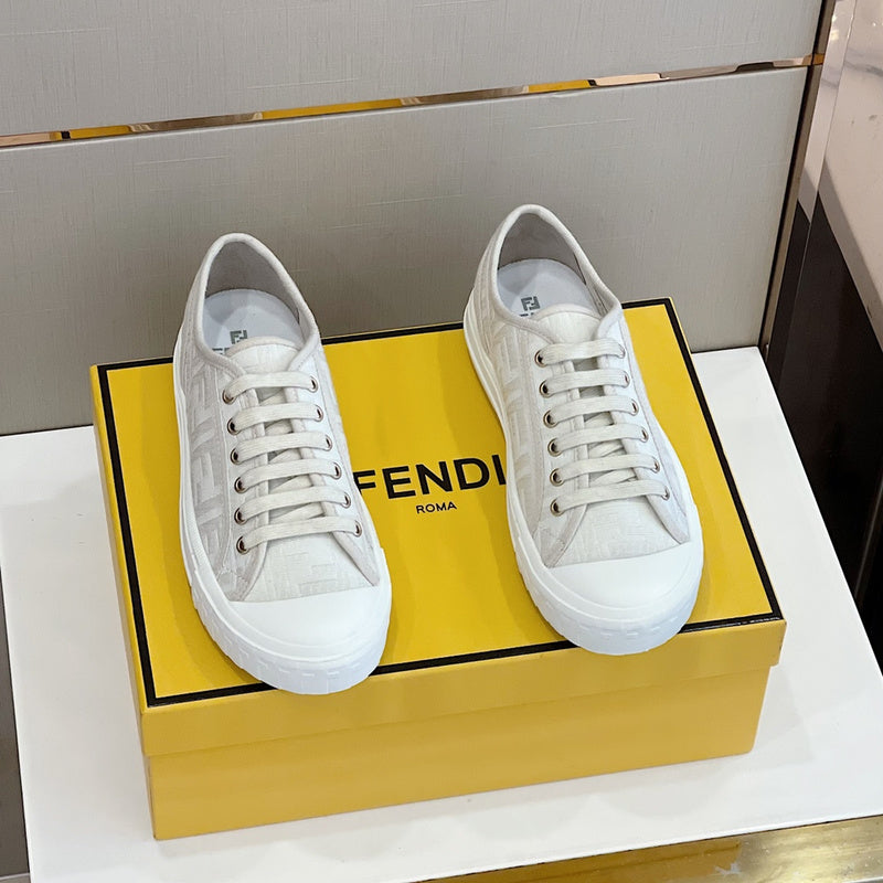VV - MAME Shoes - 335