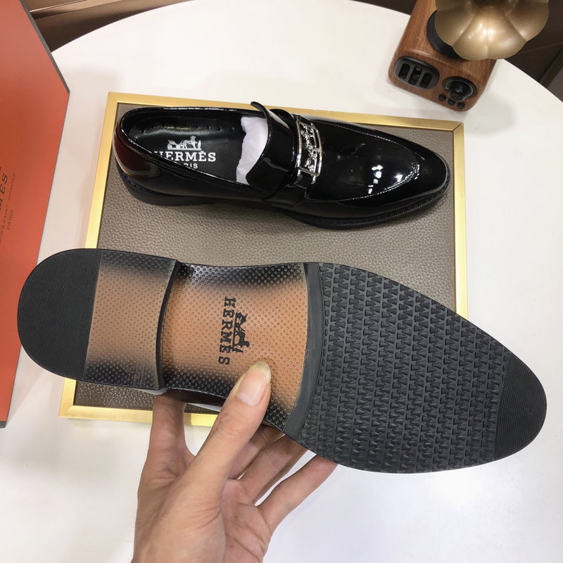 VV - HMS Shoes - 254