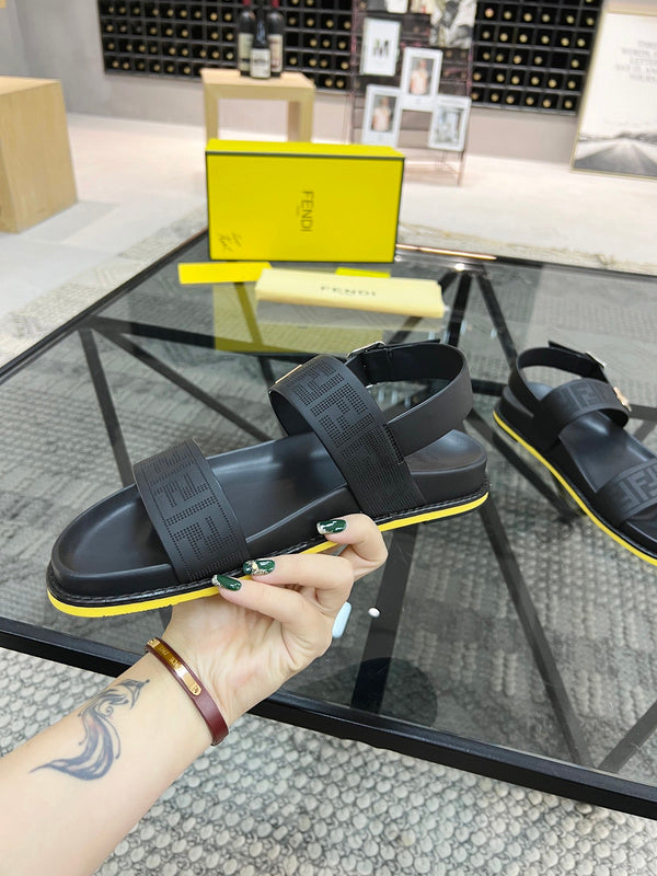 VV - MAME Shoes - 381