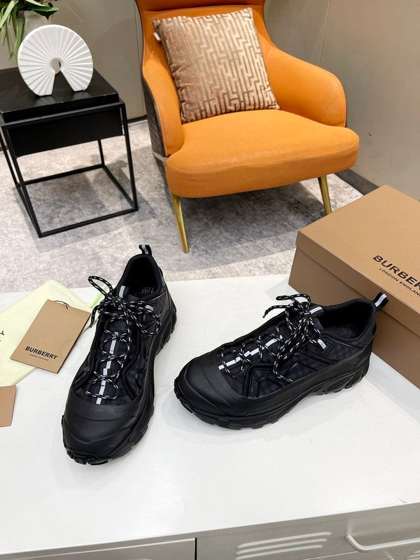 VV - BOR Shoes - 360