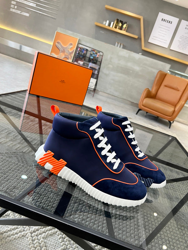 VV - HMS Shoes - 020