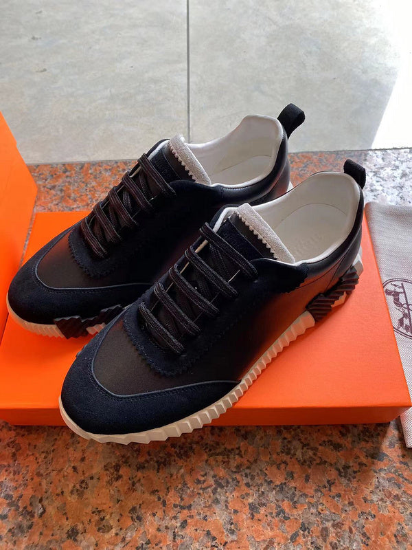 VV - HMS Shoes - 276