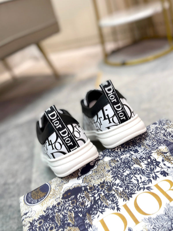 VV - DOR Shoes - 584