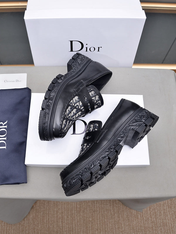VV - DOR Shoes - 555