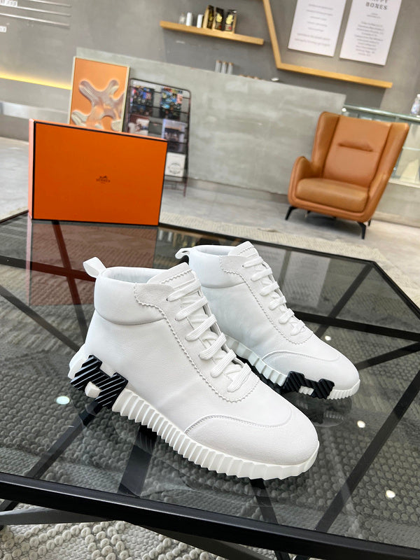VV - HMS Shoes - 033