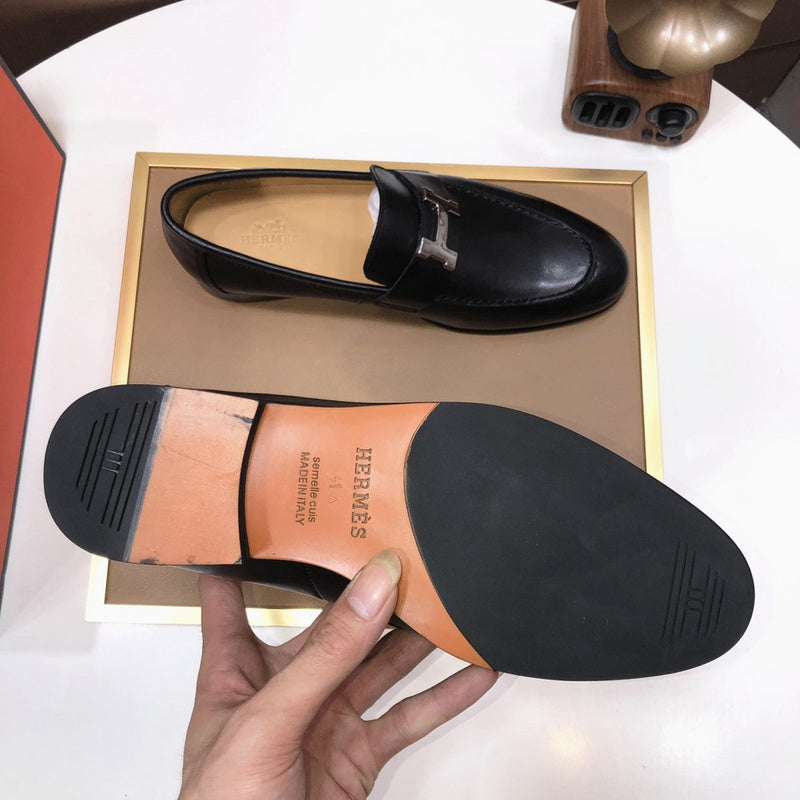 VV - HMS Shoes - 099