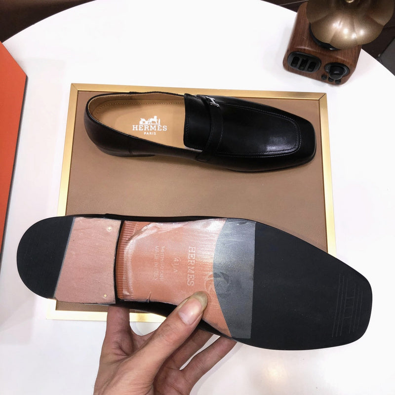 VV - HMS Shoes - 088