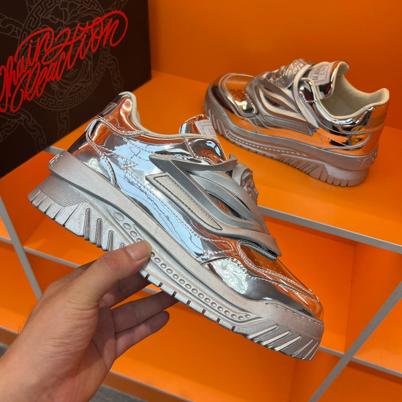 VV - VAR Shoes - 400