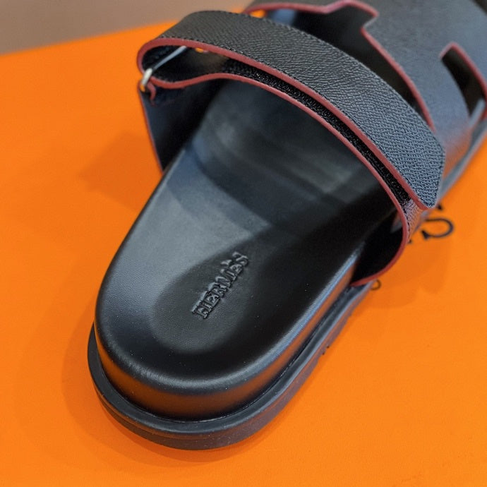 VV - HMS Shoes - 209