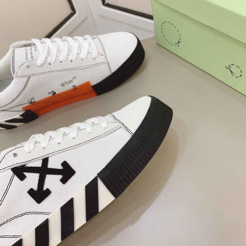VV - YZ Shoes - 187