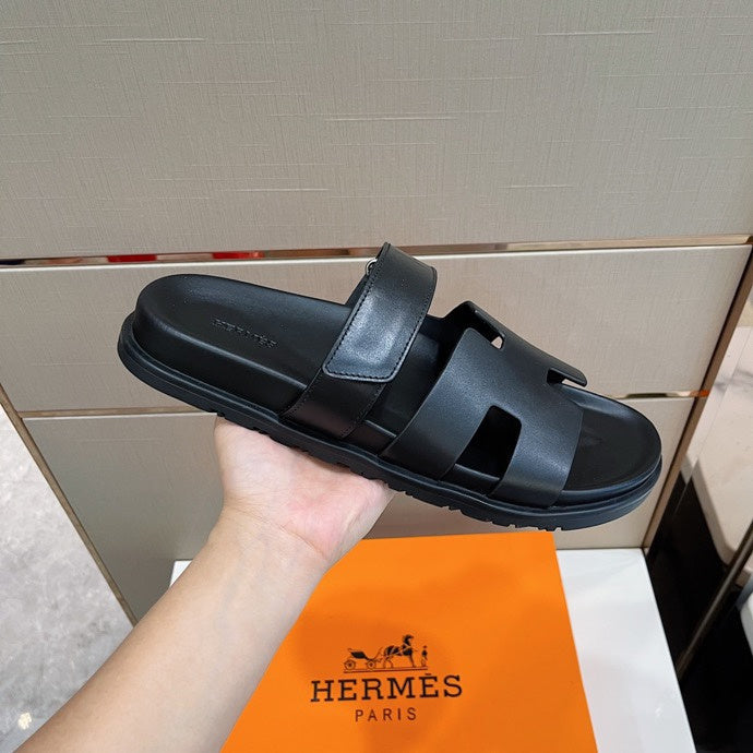 VV - HMS Shoes - 204