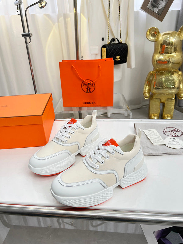 VV - HMS Shoes - 190