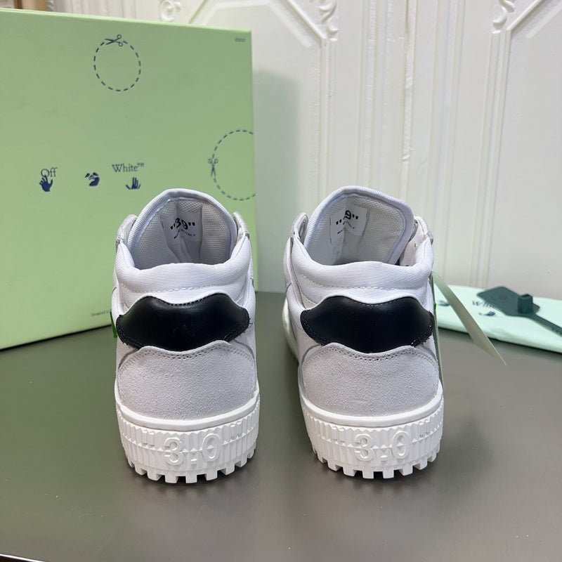 VV - YZ Shoes - 103