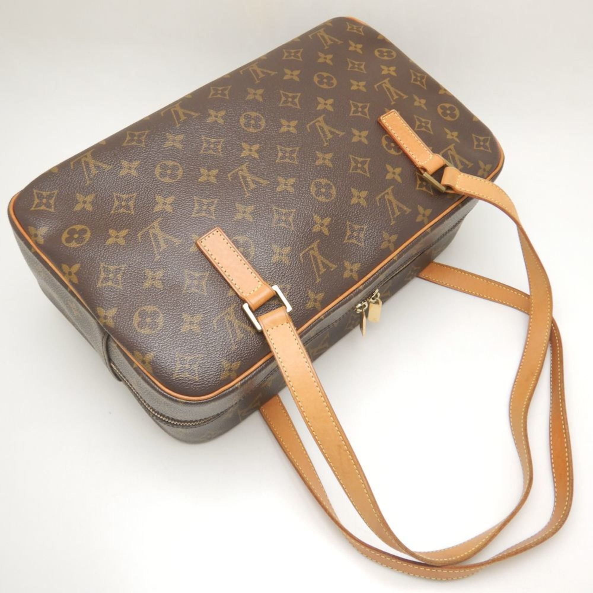 Louis Vuitton Cité Canvas Shoulder Bag ()