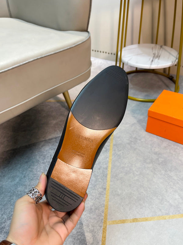 VV - HMS Shoes - 017