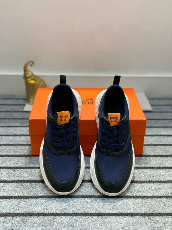 VV - HMS Shoes - 087