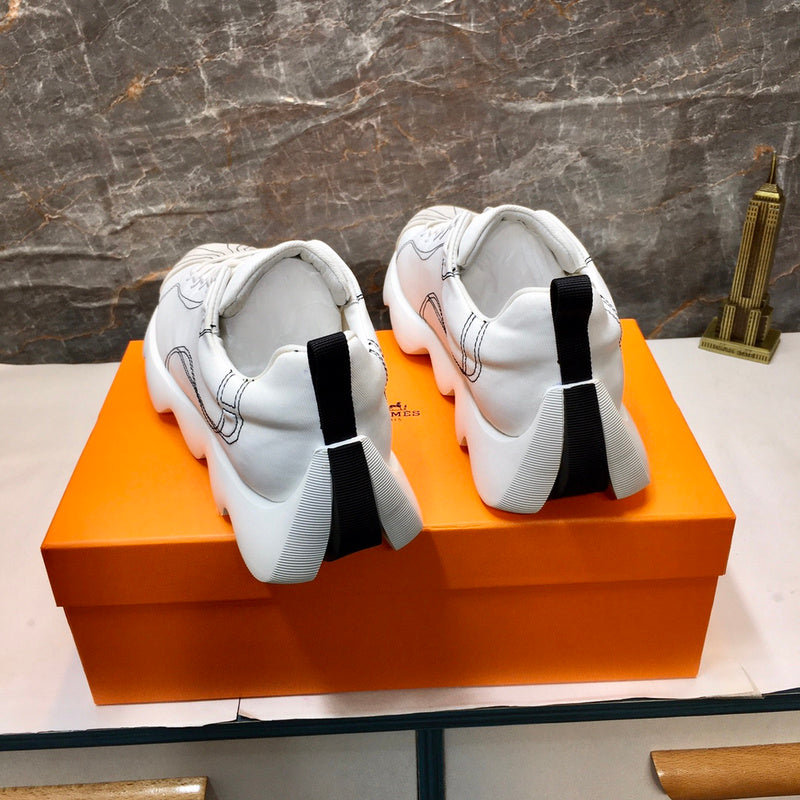 VV - HMS Shoes - 272