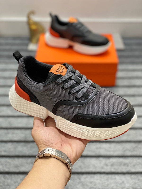 VV - HMS Shoes - 077