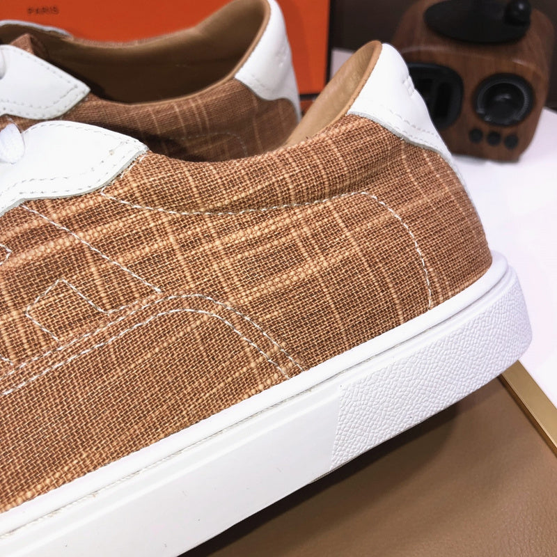 VV - HMS Shoes - 114
