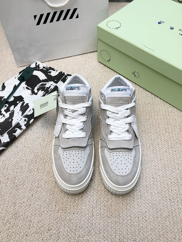 VV - YZ Shoes - 136