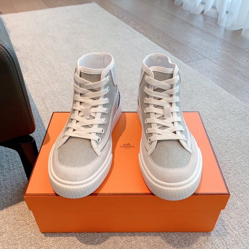 VV - HMS Shoes - 121