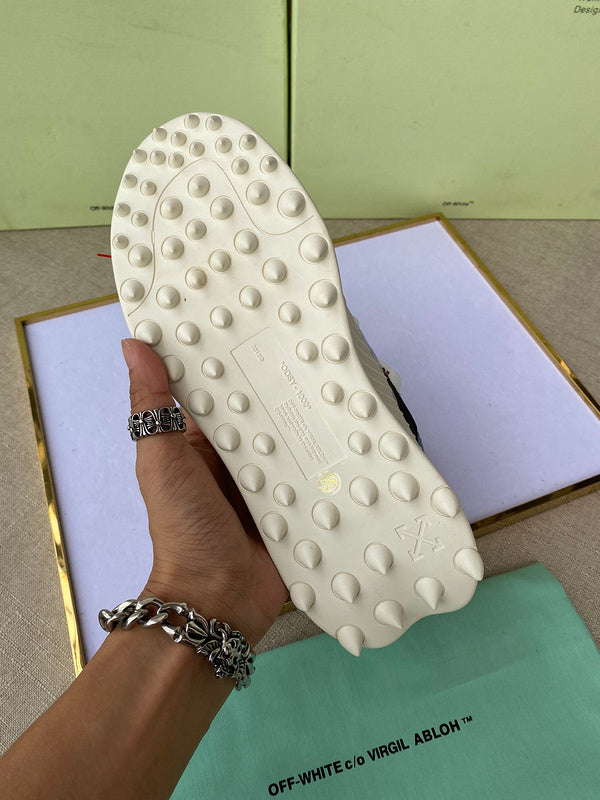 VV - YZ Shoes - 037