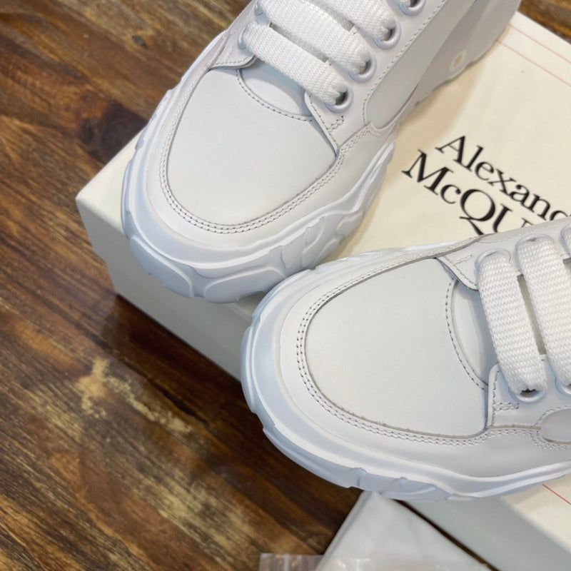 VV - AQ Shoes - 385