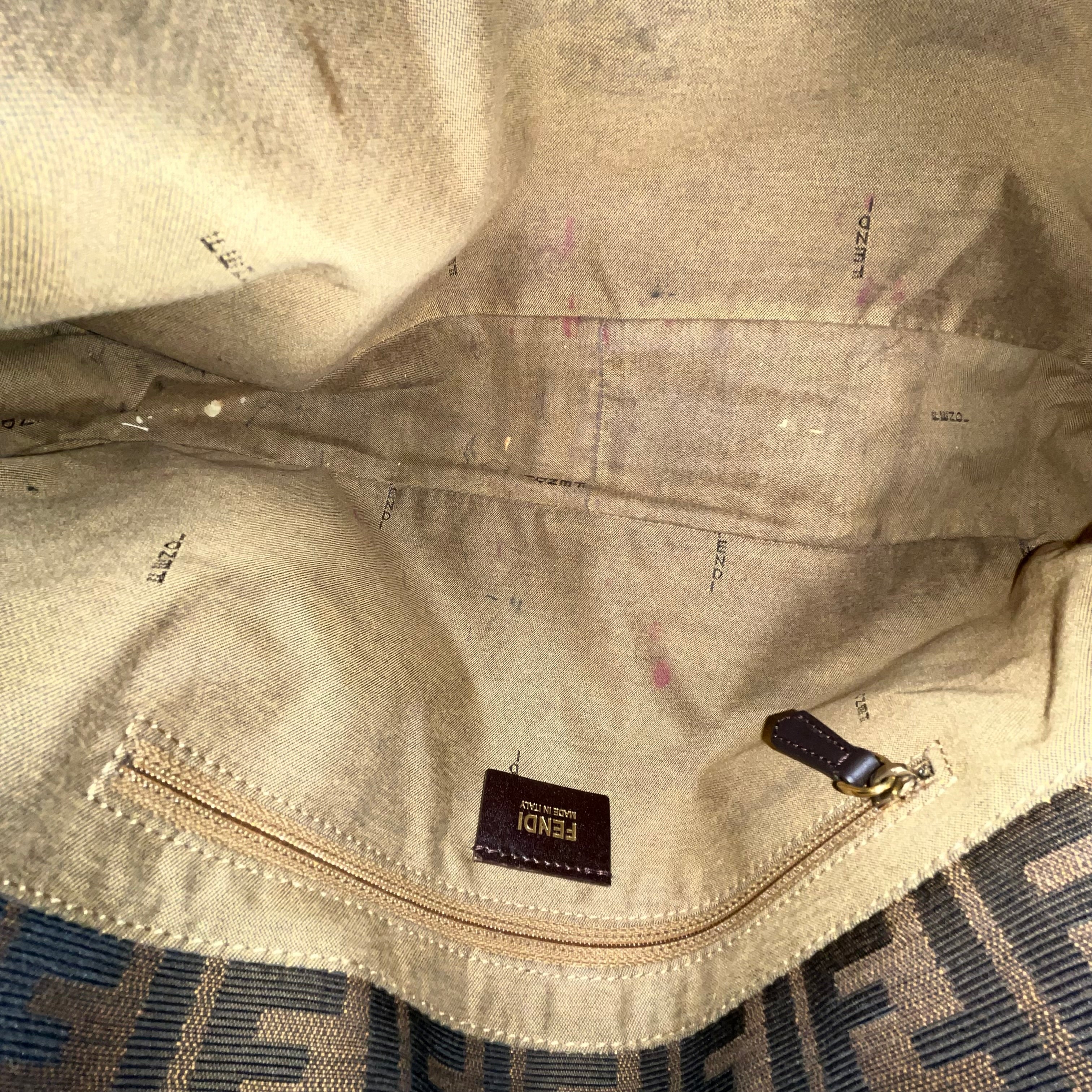 FENDI Baguette Zucca Maxi Brown Canvas Shoulder Bag