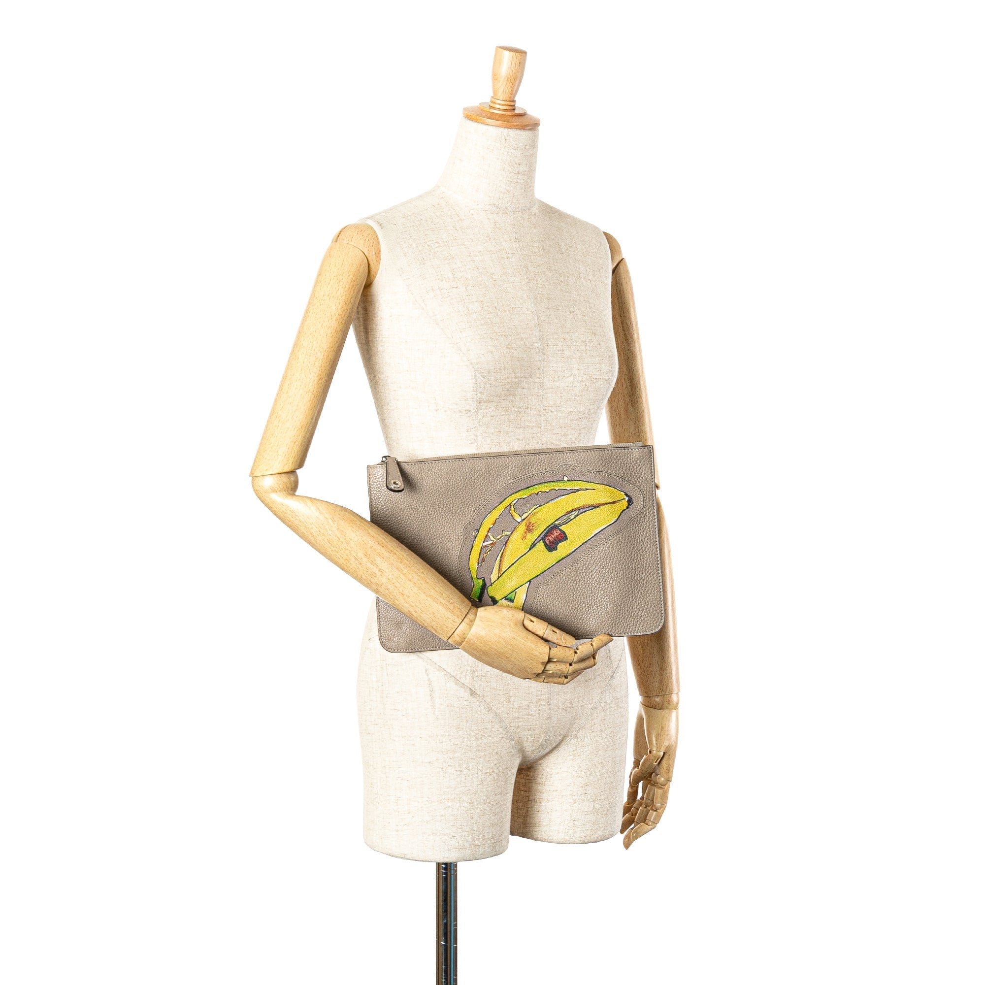 Brown Fendi Sue Tilley Leather Banana Zip Clutch