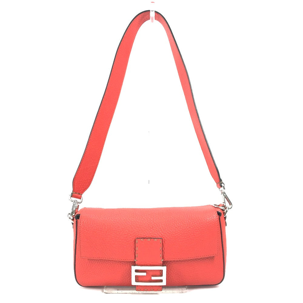 FENDI Shoulder Bag leather Red Mamma Bucket Celeria Women Secondhand