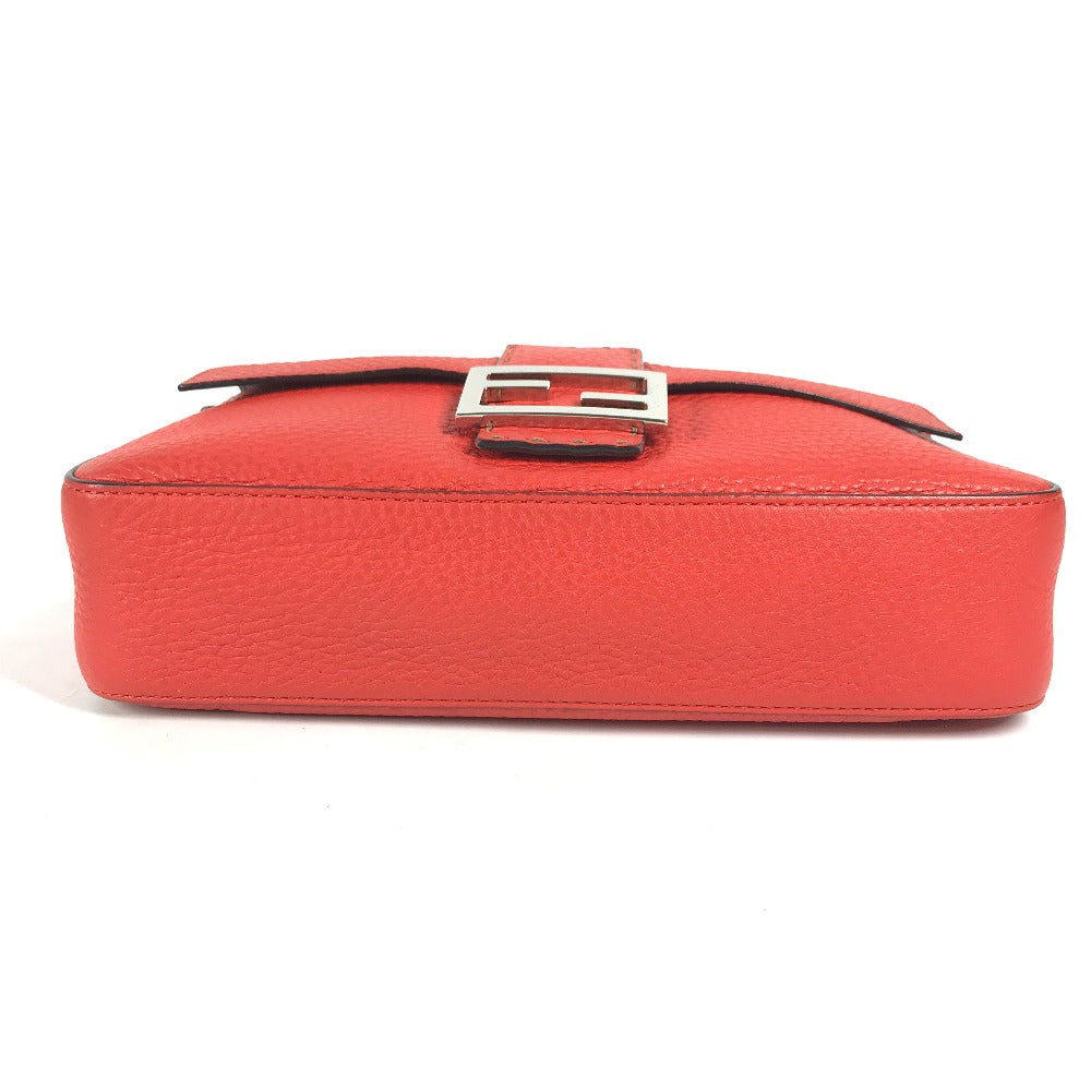 FENDI Shoulder Bag leather Red Mamma Bucket Celeria Women Secondhand