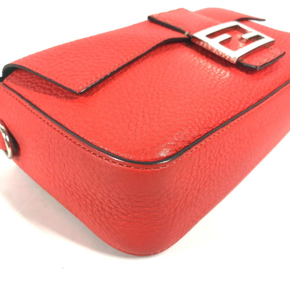 FENDI Shoulder Bag leather Red Mamma Bucket Celeria Women Secondhand